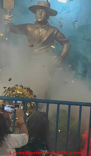 sunil gavaskar